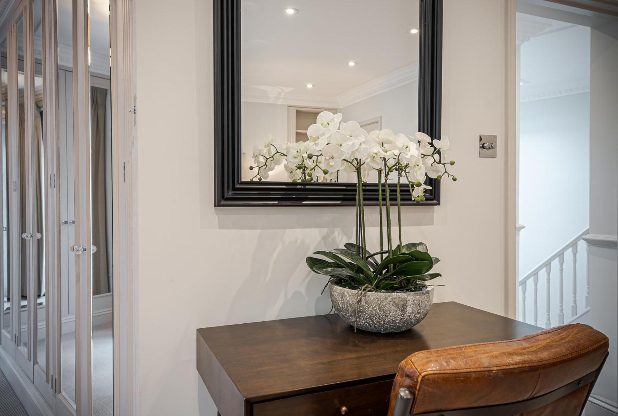 Modern 3 Bedroom Luxury House With Garage In Central ลอนดอน ภายนอก รูปภาพ